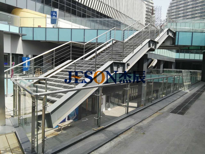 杰辰立柱 杰辰立柱